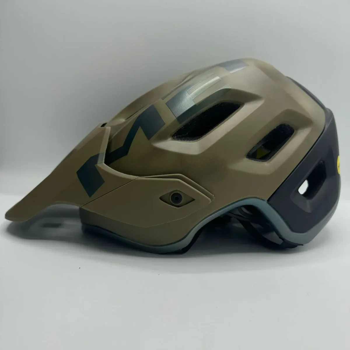 Casco Met Roam Mips Verde Camuflaje - Imagen 2