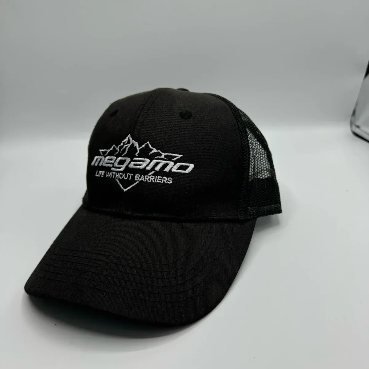 Gorra Megamo Visera Curva Negra - Imagen 2